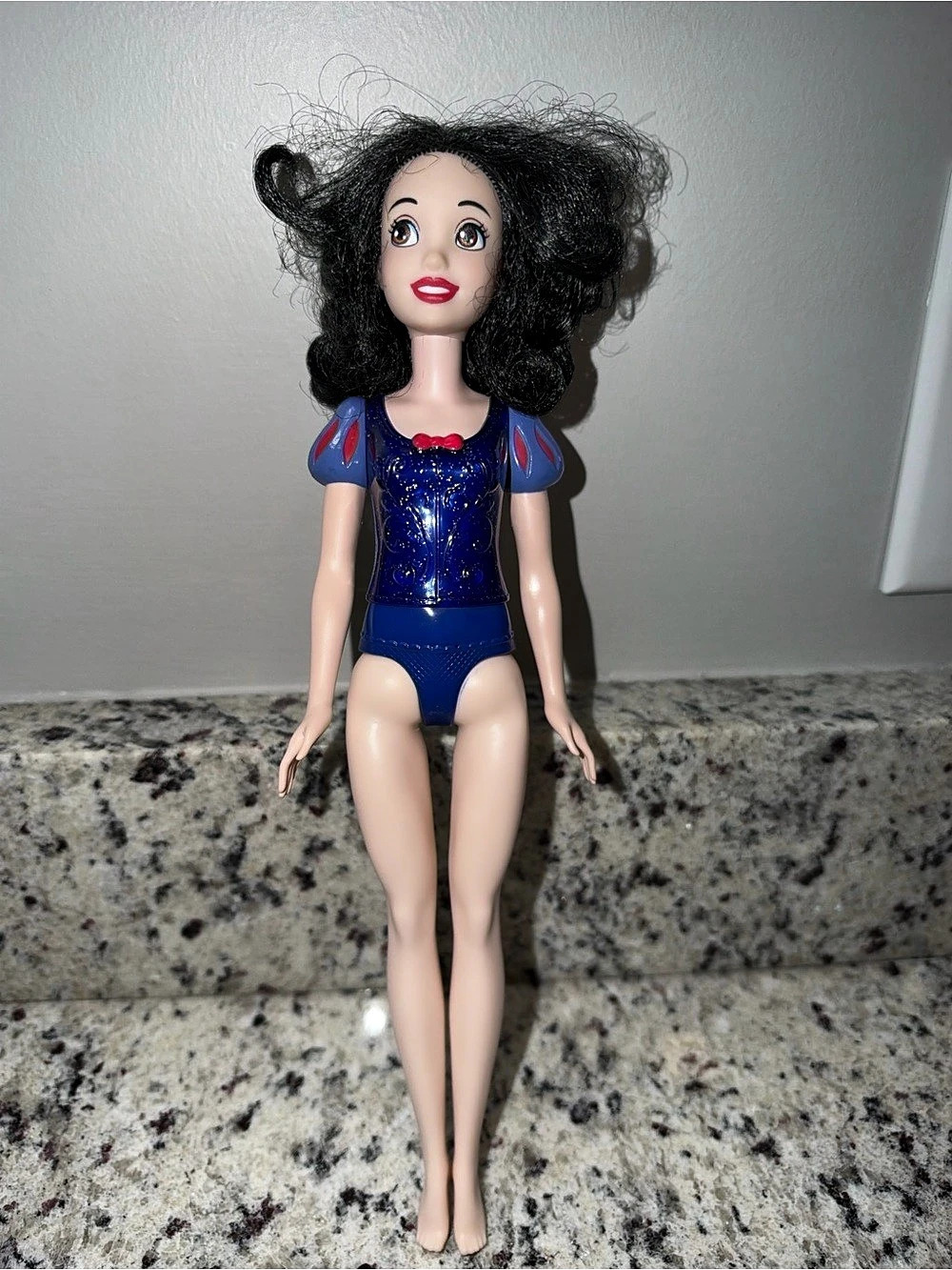 Disney Snow White doll Blue Princess Doll
